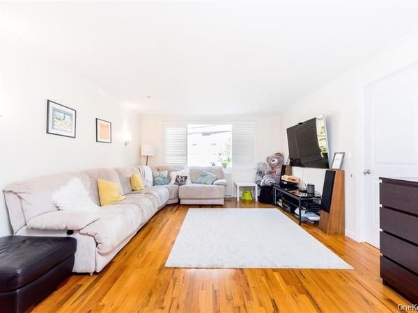 3800 Blackstone Avenue , Unit 2S, Bronx, NY 10463