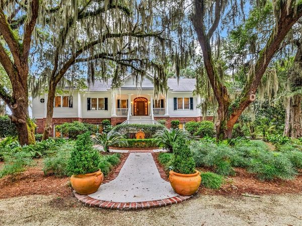 541 River Oaks Circle , Pawleys Island, SC 29585