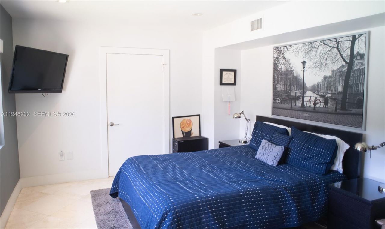 2110 Keystone Blvd , North Miami, FL 33181 Photo