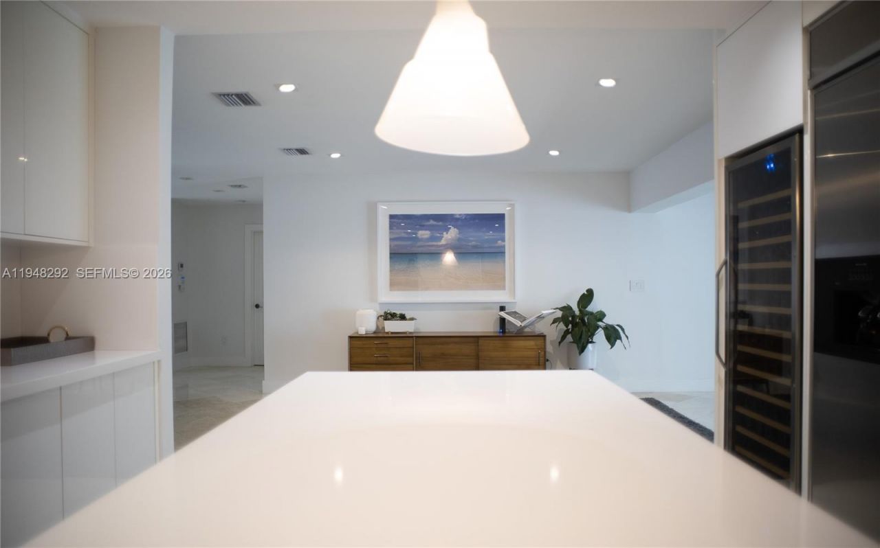 2110 Keystone Blvd , North Miami, FL 33181 Photo