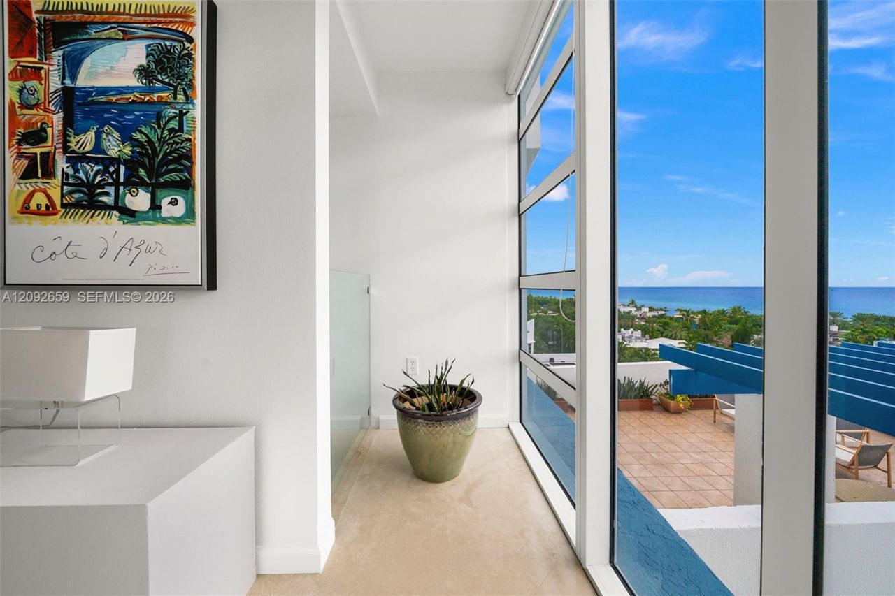 7600 Collins Ave , Unit 1012, Miami Beach, FL 33141 Photo