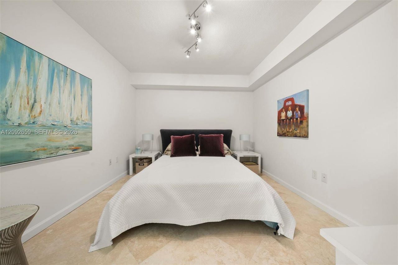 7600 Collins Ave , Unit 1012, Miami Beach, FL 33141 Photo