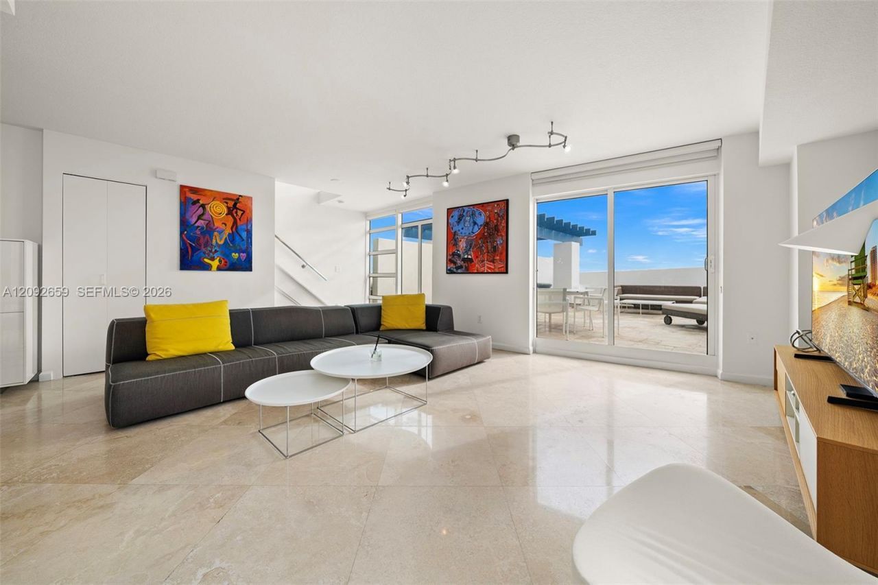 7600 Collins Ave , Unit 1012, Miami Beach, FL 33141 Photo