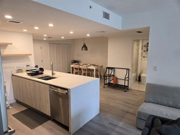 13800 Highland Dr , Unit 207, North Miami Beach, FL 33181