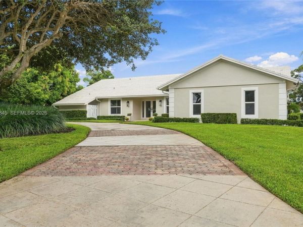 444 Glenbrook Dr , Atlantis, FL 33462