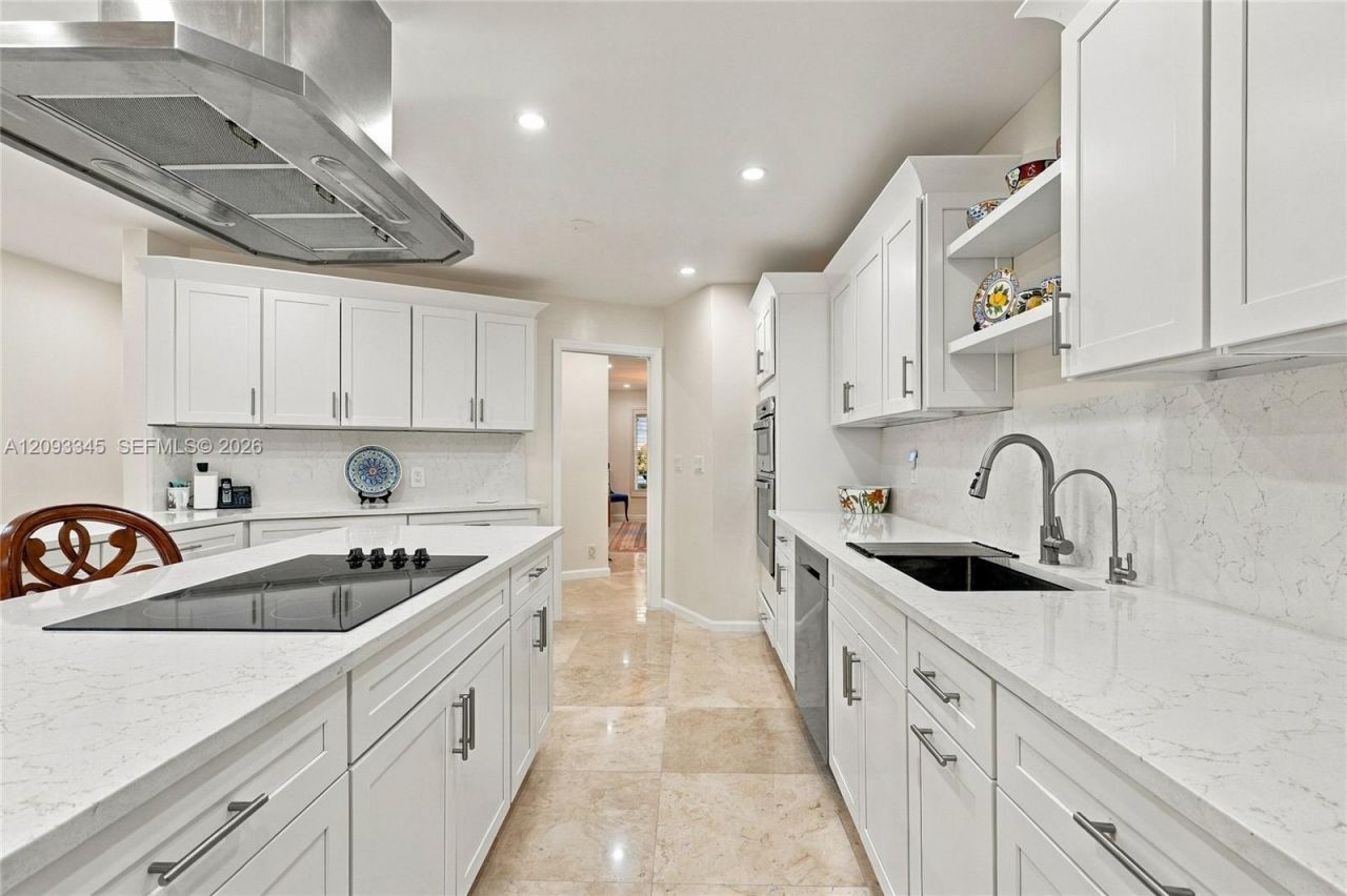 444 Glenbrook Dr , Atlantis, FL 33462 Photo