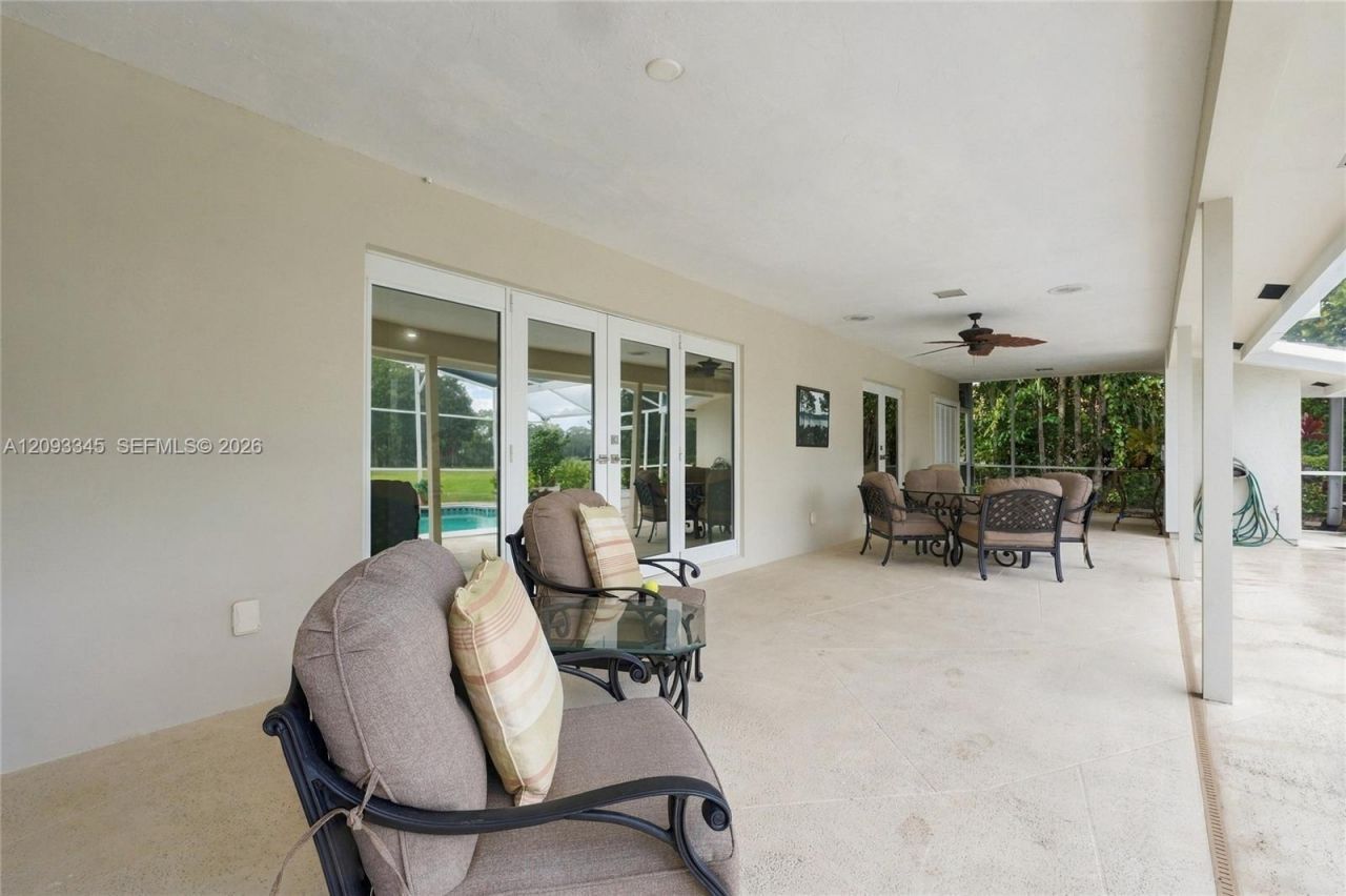 444 Glenbrook Dr , Atlantis, FL 33462 Photo