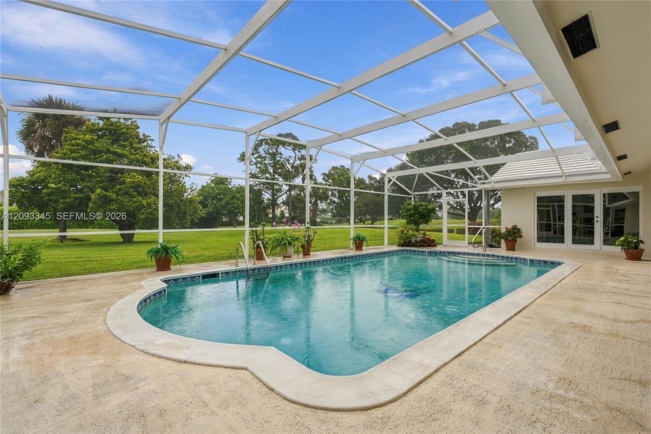 444 Glenbrook Dr , Atlantis, FL 33462 Photo