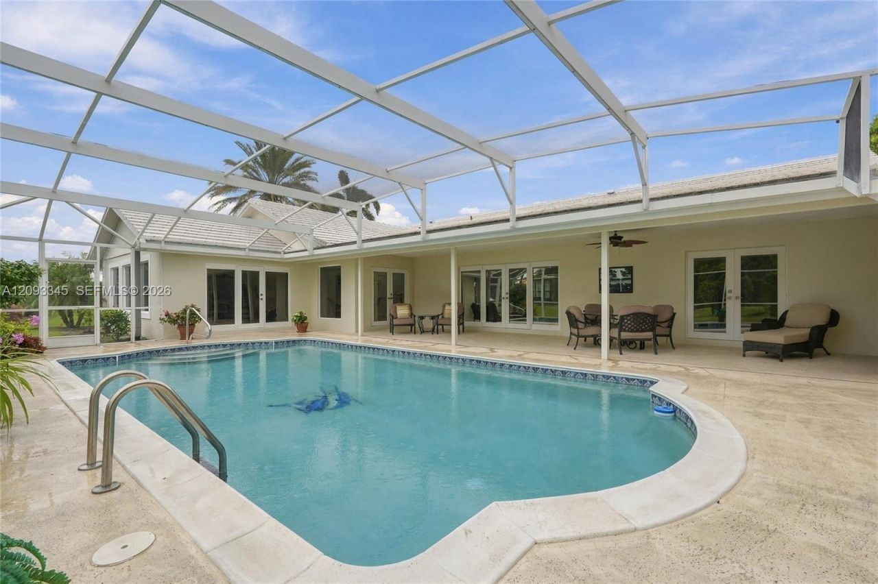 444 Glenbrook Dr , Atlantis, FL 33462 Photo