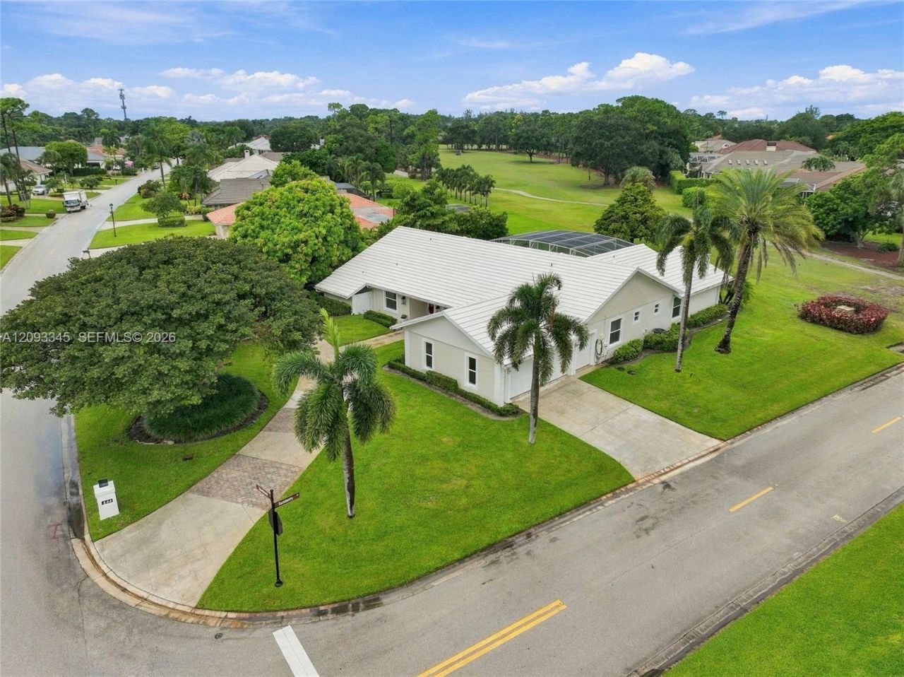444 Glenbrook Dr , Atlantis, FL 33462 Photo
