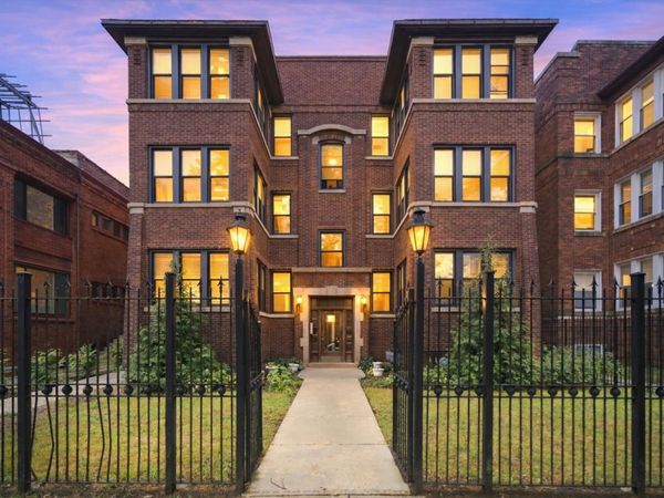 1431 W Howard Street , Unit 3W, Chicago, IL 60626