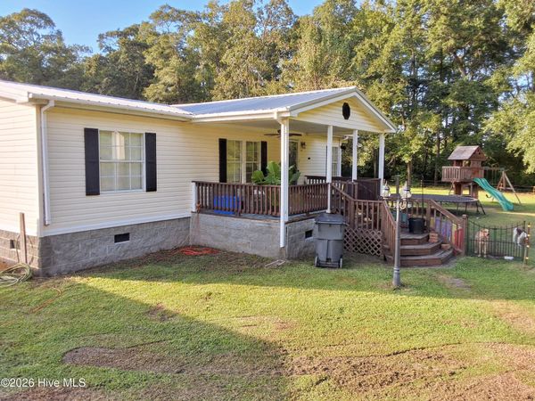 1836 Pine Level Church Road , Nakina, NC 28455