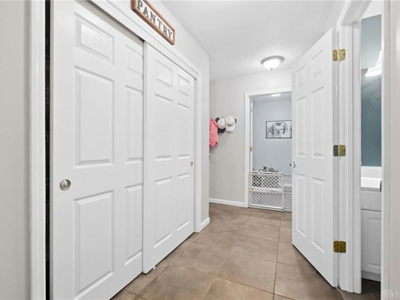 6940 Crown Pointe Drive, Liberty Township, OH 45011 Photo 19