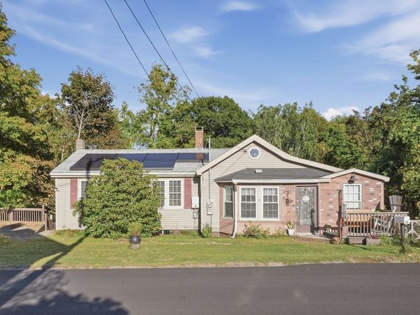 30 Baldwinville Road, Phillipston, MA 01331