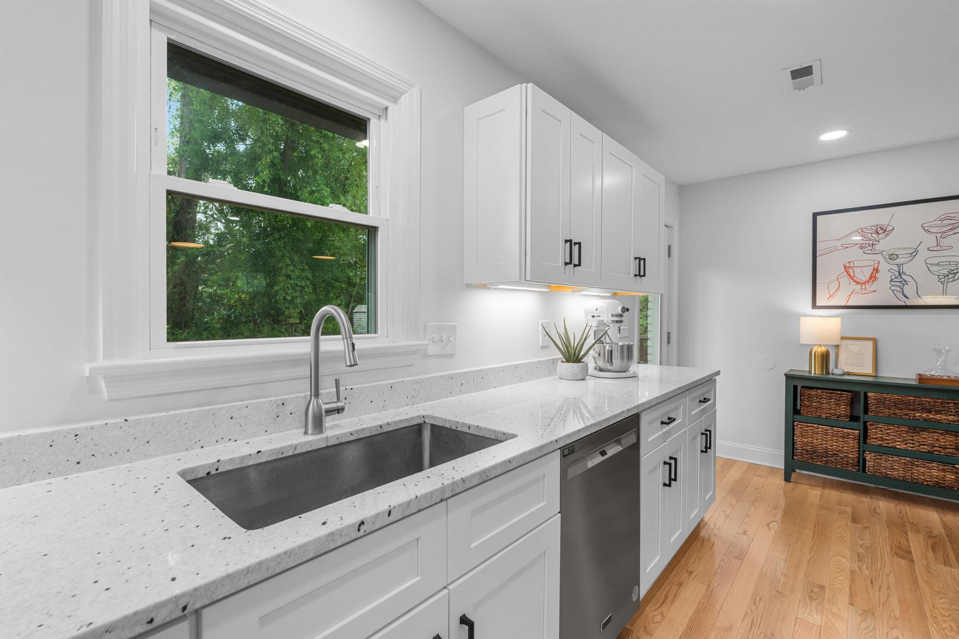 1804 Christian Road Photo 10
