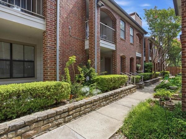 3205 Donnelly, Unit 202, Fort Worth, TX 76107