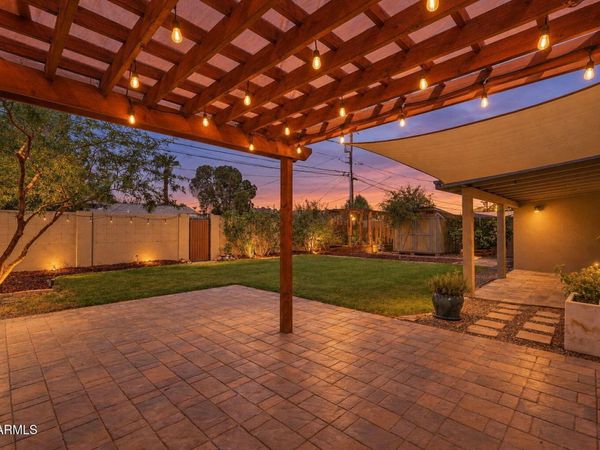 2208 E Turney Avenue, Phoenix, AZ 85016