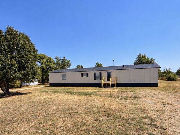 617 S Agra , Cushing, OK 74023