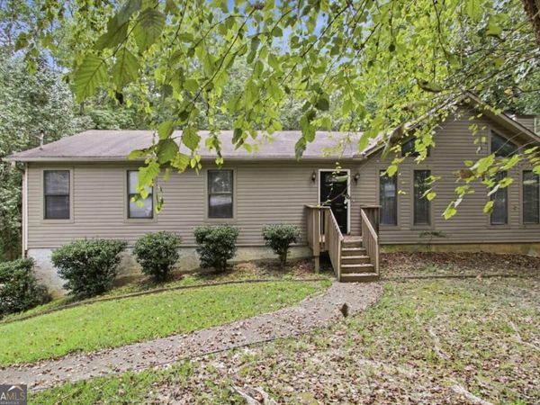 5756 Lake Court NW, Kennesaw, GA 30152