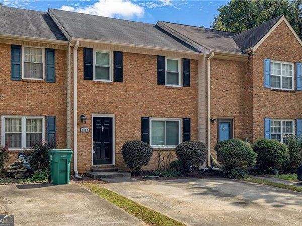 1002 Westfield Trace SE, Smyrna, GA 30082