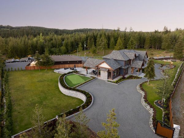 2833 Woodcroft Pl , Shawnigan Lake, BC V8H 2E4