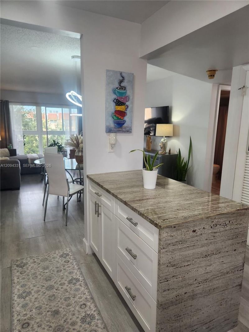 8891 Sunrise Lakes Blvd , Unit 302, Sunrise, FL 33322 Photo