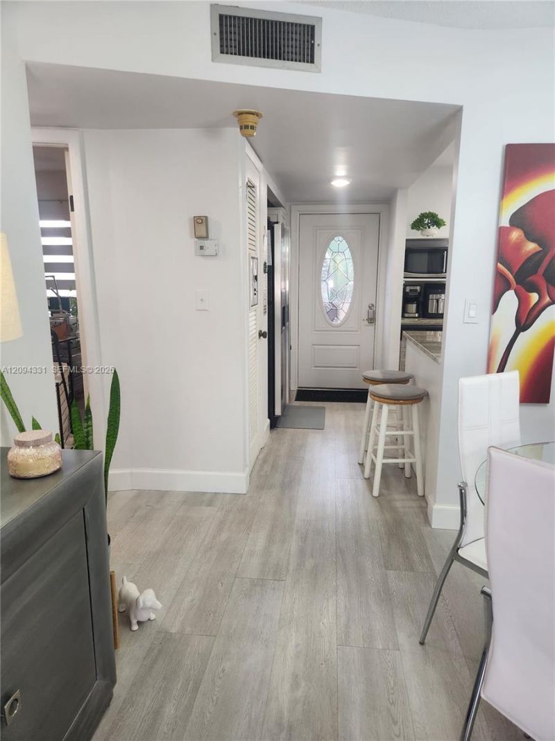 8891 Sunrise Lakes Blvd , Unit 302, Sunrise, FL 33322 Photo