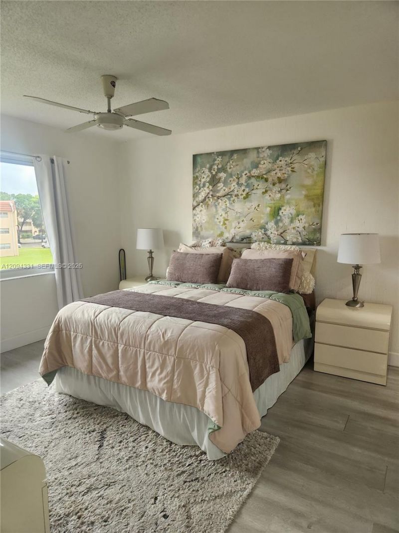 8891 Sunrise Lakes Blvd , Unit 302, Sunrise, FL 33322 Photo