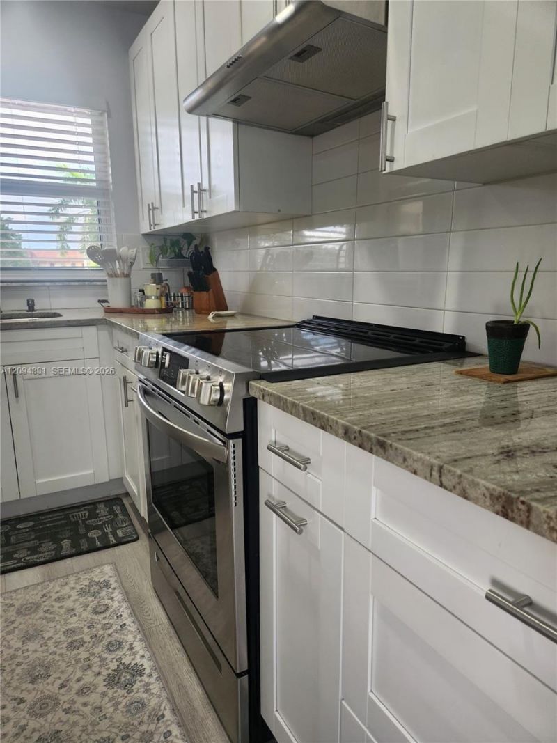 8891 Sunrise Lakes Blvd , Unit 302, Sunrise, FL 33322 Photo