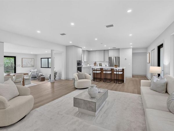 5349 Balsam Ter, Plantation, FL 33317