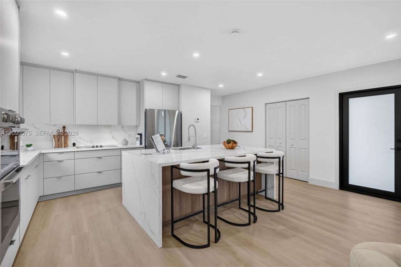 5349 Balsam Ter, Plantation, FL 33317 Photo