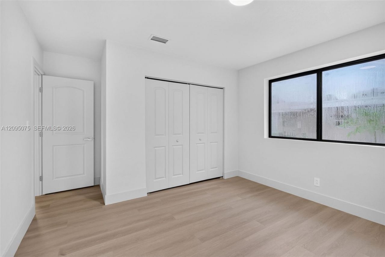 5349 Balsam Ter, Plantation, FL 33317 Photo