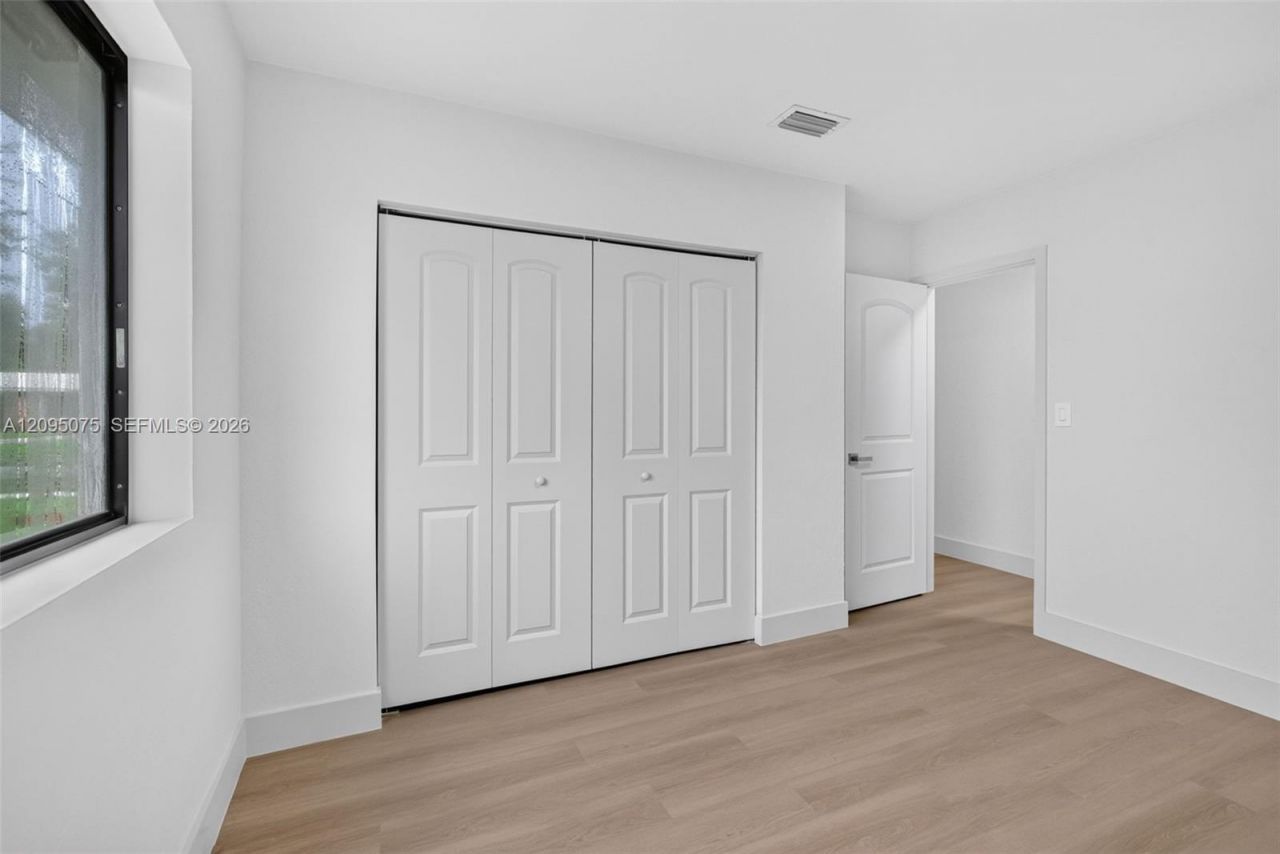 5349 Balsam Ter, Plantation, FL 33317 Photo