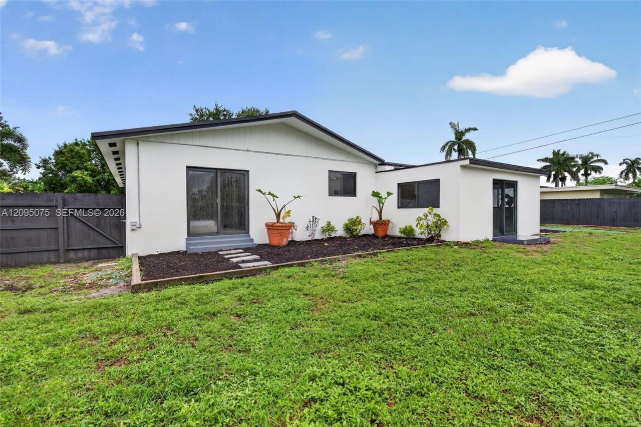 5349 Balsam Ter, Plantation, FL 33317 Photo