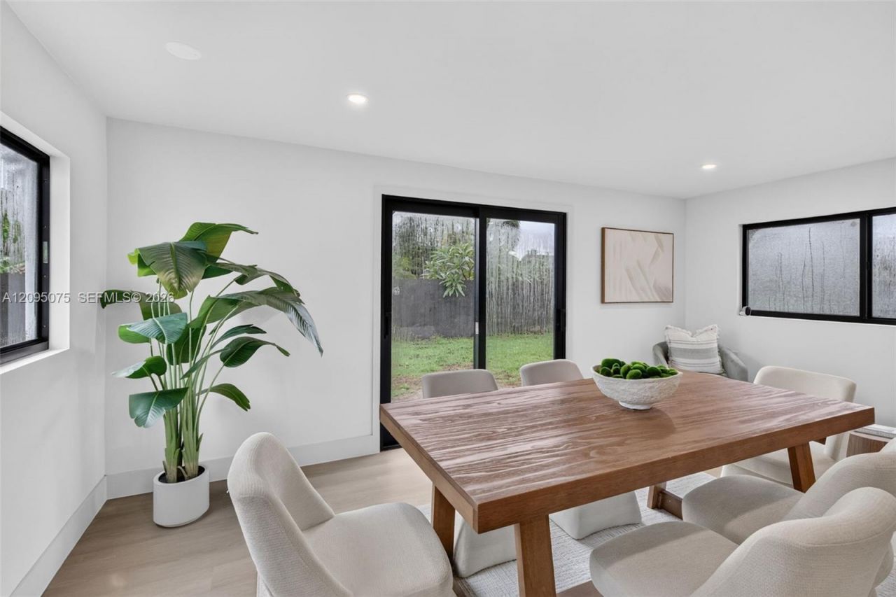 5349 Balsam Ter, Plantation, FL 33317 Photo