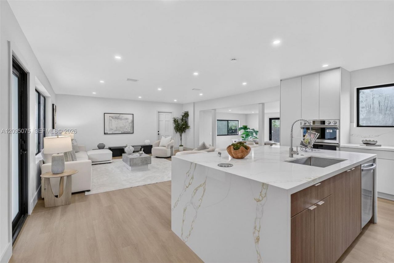 5349 Balsam Ter, Plantation, FL 33317 Photo