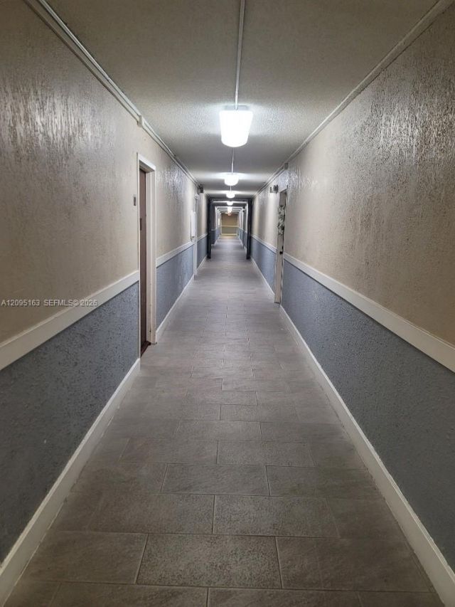 494 NW 165th St Rd , Unit C-602, Miami, FL 33169 Photo