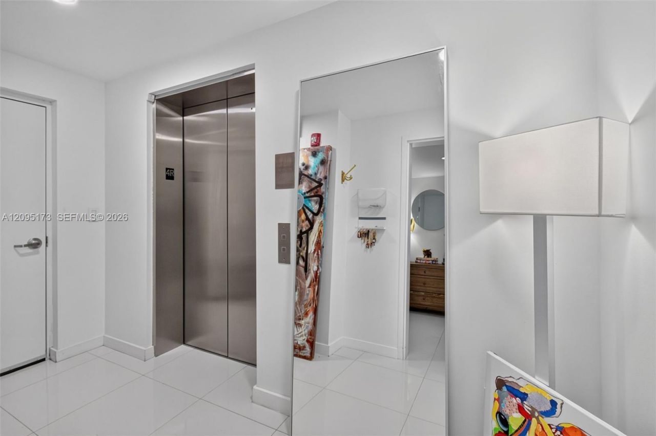 720 NE 62nd St, Unit 412, Miami, FL 33138 Photo