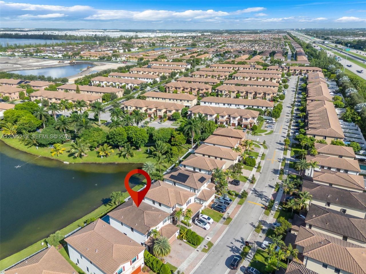 8818 W 33 Rd Ave, Hialeah, FL 33018 Photo
