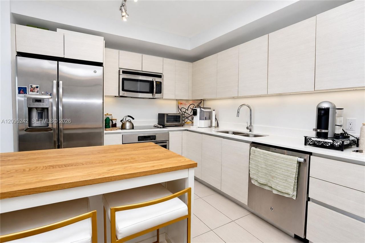 4250 Biscayne Blvd , Unit 1512, Miami, FL 33137 Photo