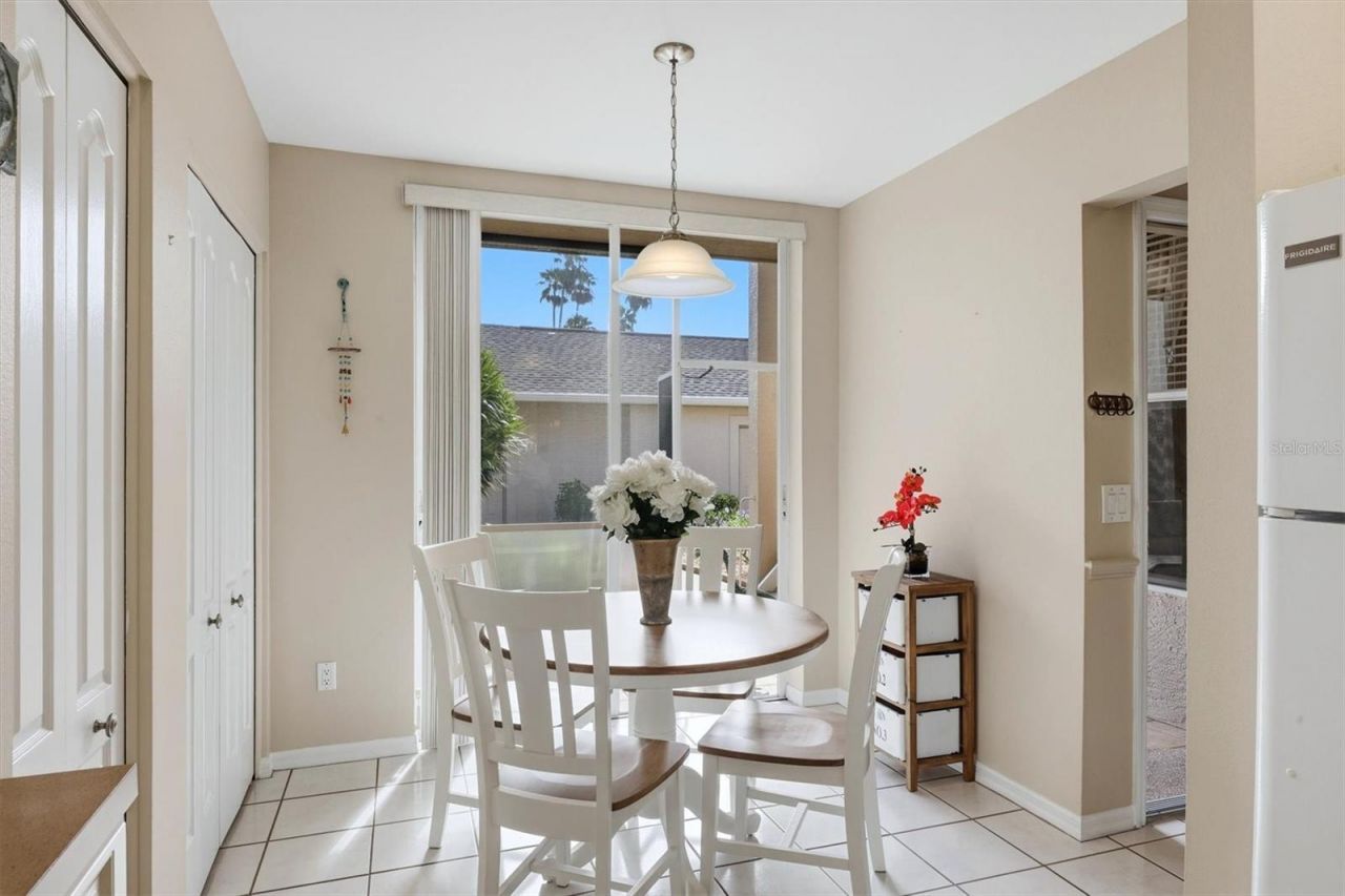 9590 High Gate Drive , Unit 1912, Sarasota, FL 34238 Photo