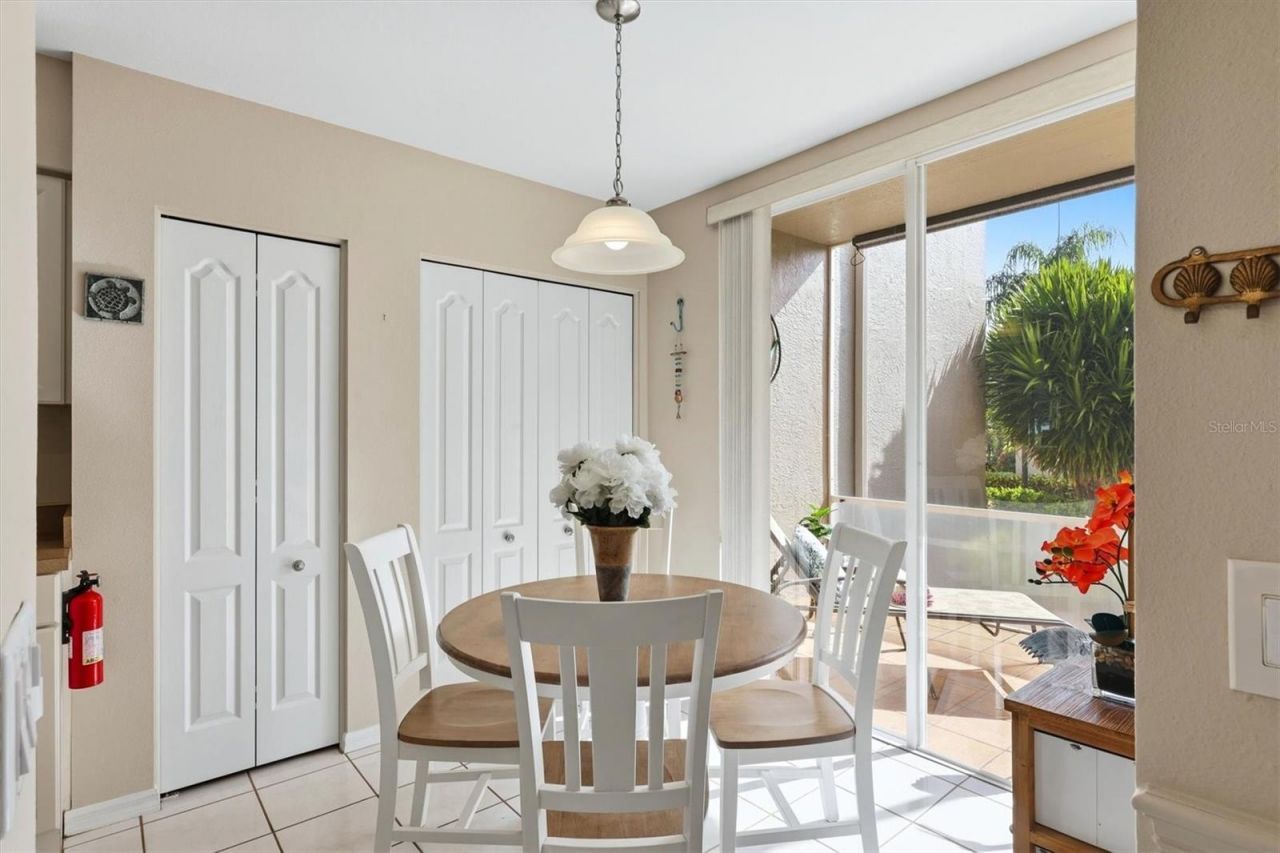 9590 High Gate Drive , Unit 1912, Sarasota, FL 34238 Photo