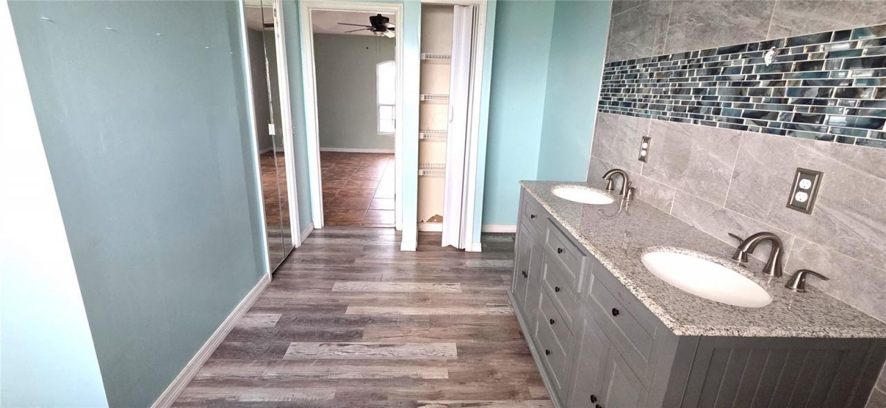 6012 Lake Ruth Drive E, Dundee, FL 33838 Photo