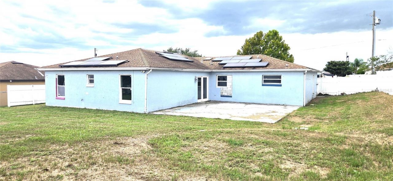 6012 Lake Ruth Drive E, Dundee, FL 33838 Photo