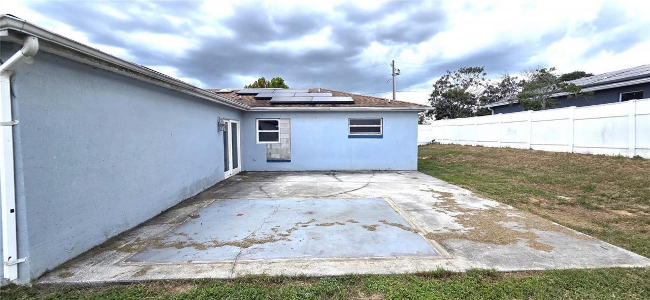 6012 Lake Ruth Drive E, Dundee, FL 33838 Photo