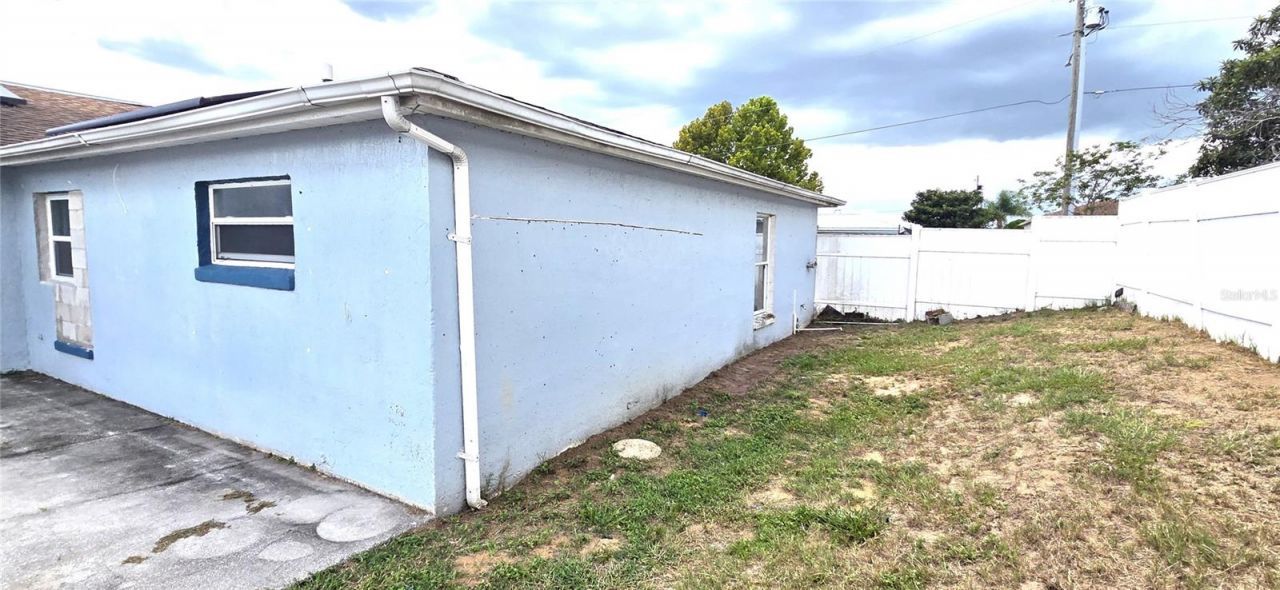 6012 Lake Ruth Drive E, Dundee, FL 33838 Photo
