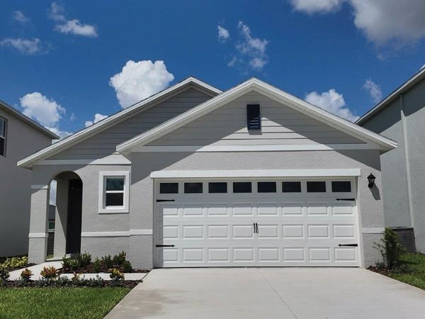 163 DUCKWEED AVENUE , FRUITLAND PARK, FL 34731