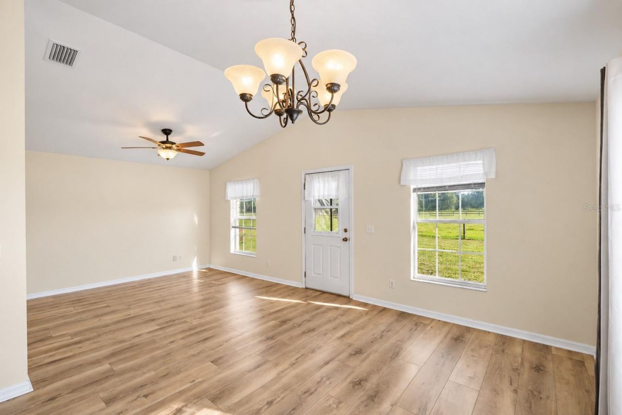 553 NE 205th Avenue, Williston, FL 32696 Photo