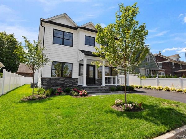 51 Willis Avenue , Syosset, NY 11791