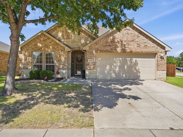 8649 Running River Lane, Fort Worth, TX 76131